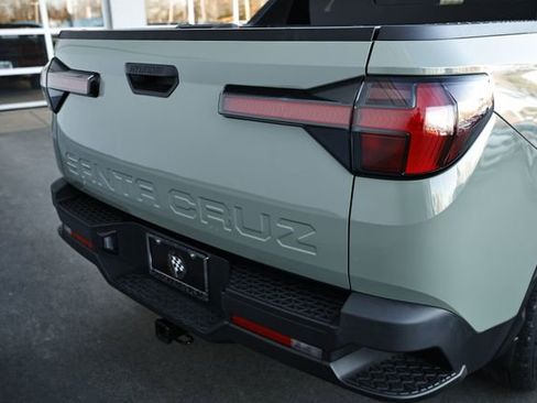 Used 2024 Hyundai Santa Cruz SEL w/ Activity Package image 7