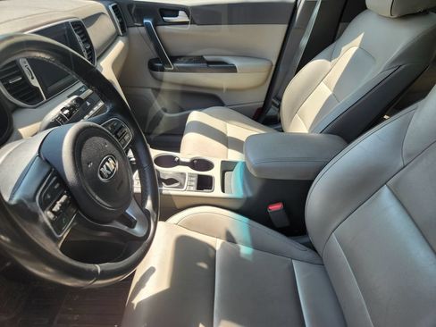 Used 2017 Kia Sportage EX AWD/4WD image 7