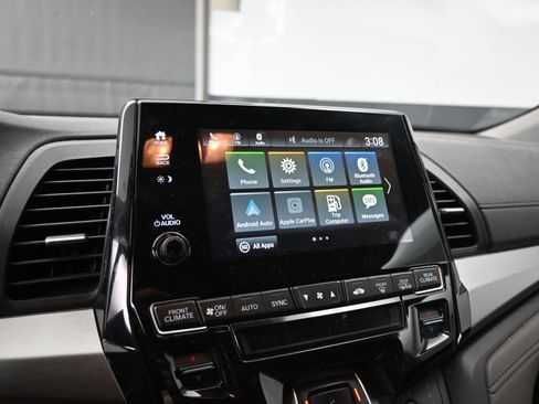 Used 2019 Honda Odyssey EX-L image 12