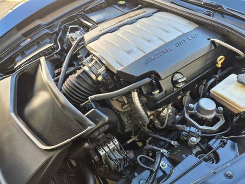 Used 2014 Chevrolet Corvette Stingray Coupe image 27