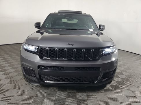 New 2025 Jeep Grand Cherokee L Limited image 9