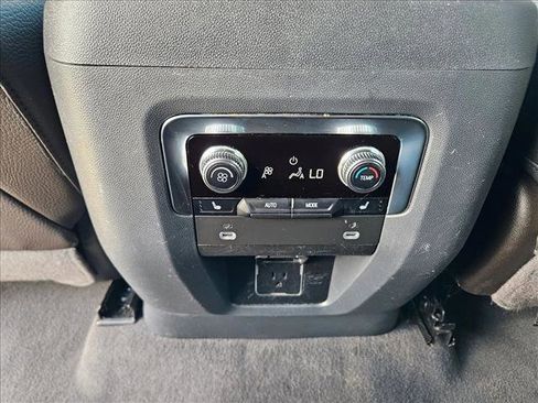 Certified 2023 GMC Yukon Denali image 16