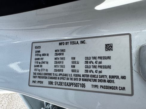 Used 2023 Tesla Model 3 Standard Range RWD image 17