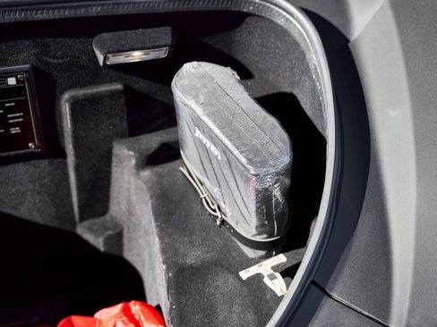 Used 2022 Ferrari F8 Tributo image 18