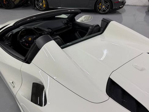 Used 2019 Ferrari 488 Spider RWD image 29