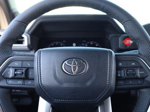 New 2025 Toyota Tacoma TRD Off-Road image 8