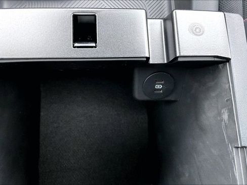 Used 2025 Ford Explorer ST w/ Sun And Sound Package image 18