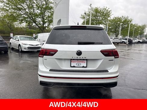 Used 2023 Volkswagen Tiguan SE R-Line AWD/4WD image 6