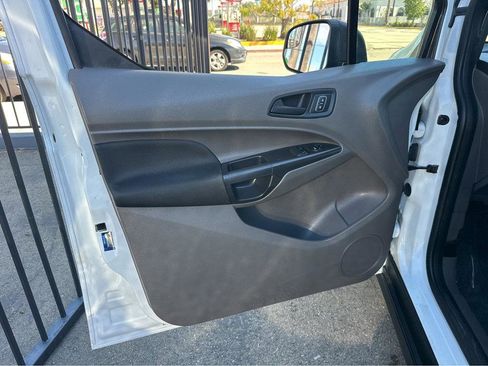 Used 2022 Ford Transit Connect XL image 15