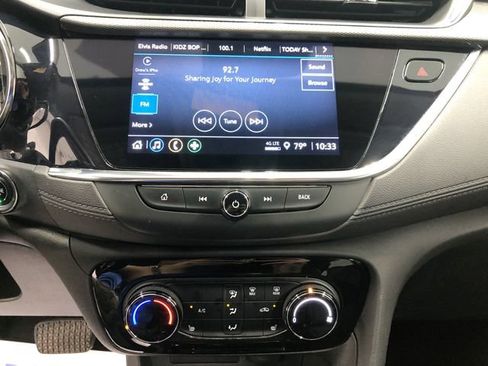 Used 2023 Buick Encore GX Preferred w/ Cold Weather Comfort Package FWD image 20
