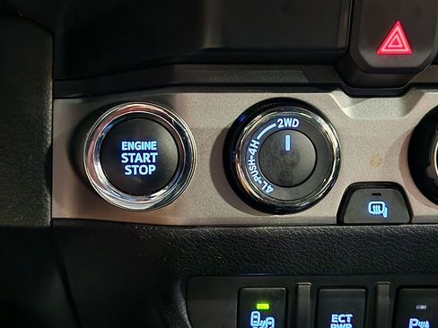 Used 2023 Toyota Tacoma Limited w/ Nightshade Package image 41