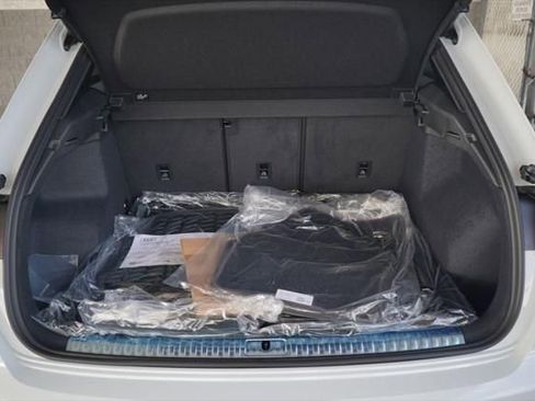 New 2025 Audi Q3 2.0T Premium Plus image 10