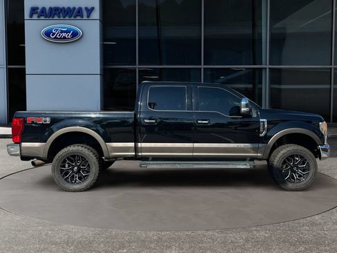Used 2022 Ford F250 Lariat w/ Lariat Ultimate Package AWD/4WD image 9