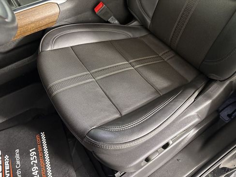 Used 2023 Chevrolet Silverado 1500 High Country w/ High Country Premium Package image 11