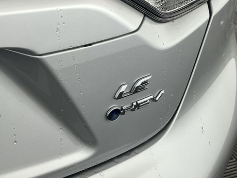 Used 2025 Toyota Corolla LE image 27