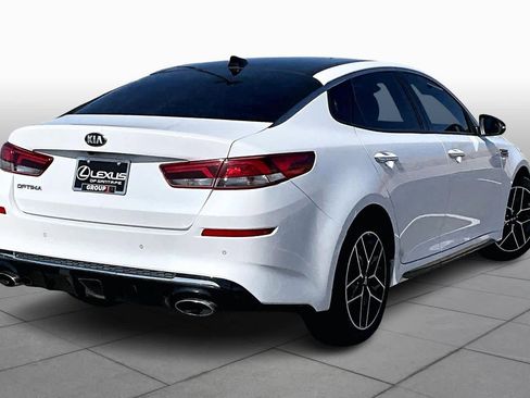 Used 2020 Kia Optima SE image 11