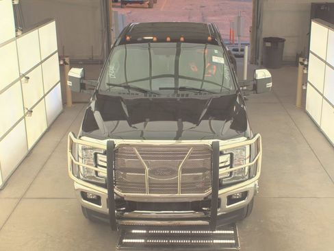 Used 2017 Ford F350 Lariat w/ Chrome Package image 2