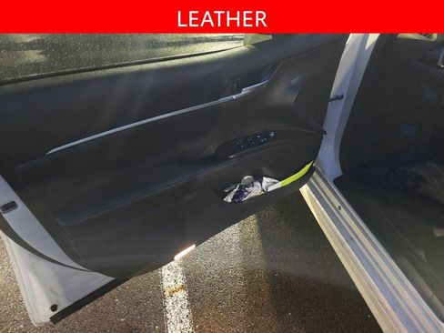 Used 2024 Toyota Camry XSE w/ Cold Weather Package image 5