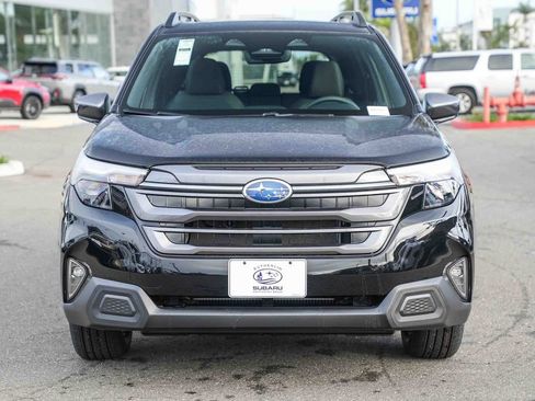 New 2026 Subaru Forester Premium image 2