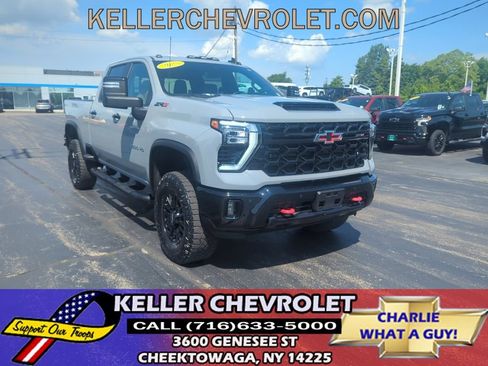 Certified 2025 Chevrolet Silverado 2500 ZR2 w/ Technology Package AWD/4WD image 1