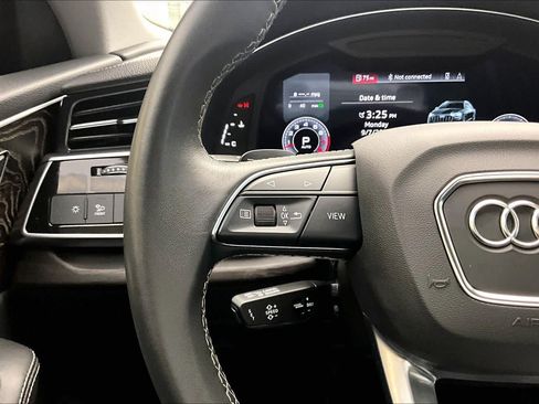 Used 2023 Audi Q8 Premium Plus w/ Premium Plus Package AWD/4WD image 23