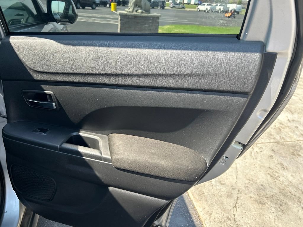 Used 2022 Mitsubishi Outlander Sport FWD image 23