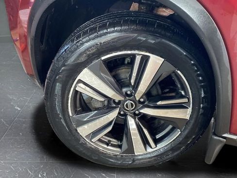 Used 2021 Nissan Rogue SL image 32