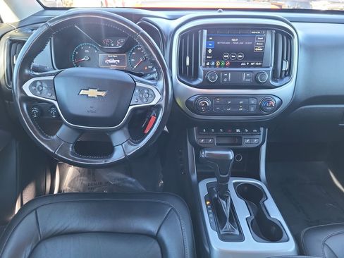 Used 2019 Chevrolet Colorado ZR2 w/ Colorado ZR2 Bison Edition image 23