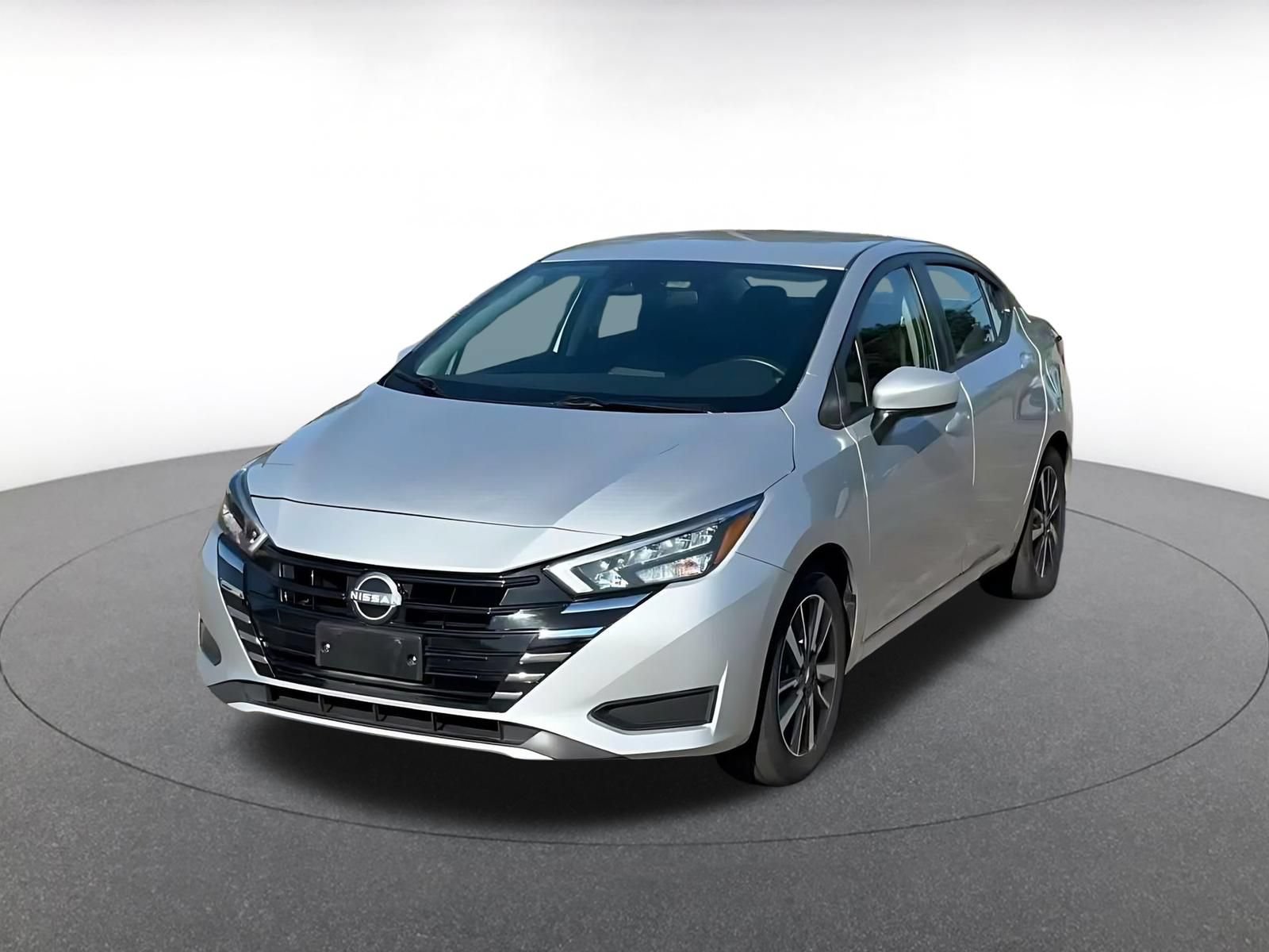 Used 2025 Nissan Versa SV FWD image 6