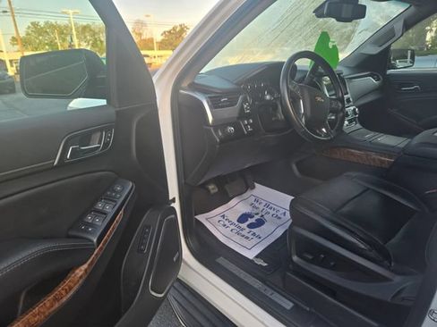 Used 2019 Chevrolet Suburban Premier w/ RST 6.2L Performance Edition RWD image 4