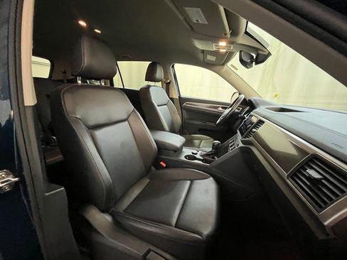 Used 2019 Volkswagen Atlas SE image 11