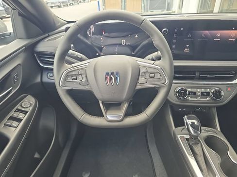 New 2026 Buick Envista Preferred w/ Convenience I Package FWD image 12