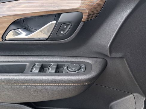 Used 2019 GMC Terrain SLE w/ Driver Convenience Package image 31