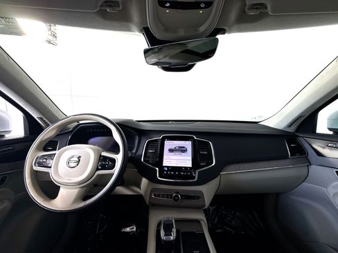 Used 2023 Volvo XC90 T8 Ultimate AWD/4WD image 22