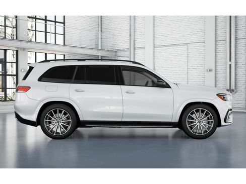 New 2026 Mercedes-Benz GLS 450 4MATIC image 2