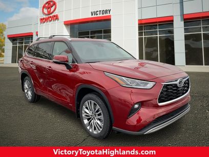 New 2026 Toyota Highlander Platinum