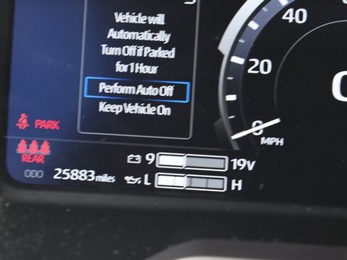 Used 2024 Toyota Tundra Limited AWD/4WD image 33