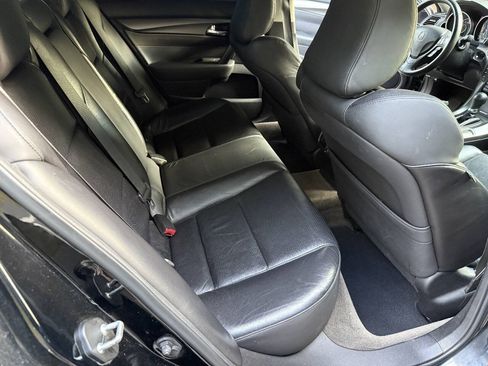Used 2012 Acura TL w/ Technology Package FWD image 16