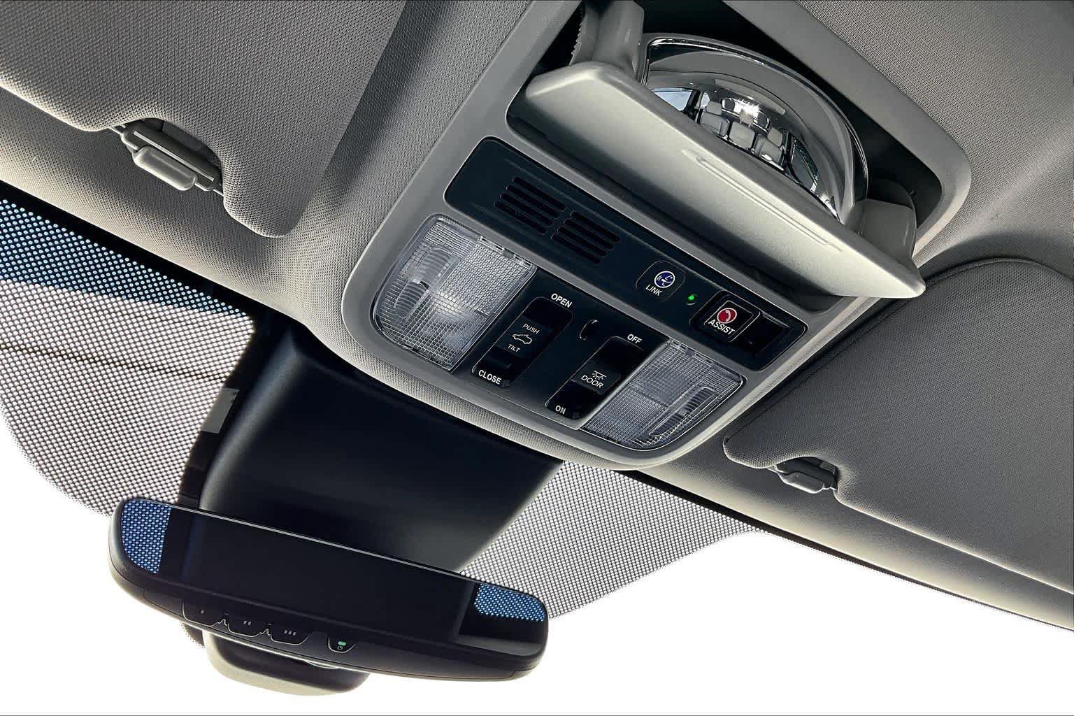 Used 2024 Honda Odyssey Touring image 36