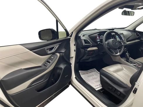 Used 2023 Subaru Forester Limited AWD/4WD image 9