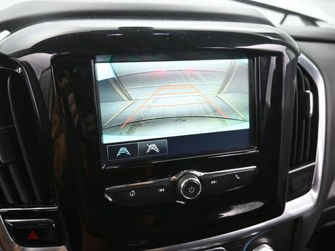 Used 2018 Chevrolet Traverse LS image 37