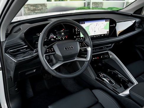 New 2025 Audi Q5 Premium Plus image 15