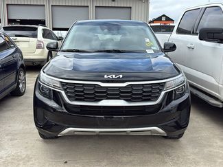Used 2022 Kia Seltos LX video 2