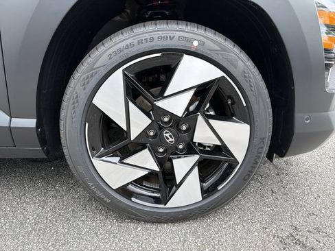 New 2026 Hyundai Kona Limited FWD image 12