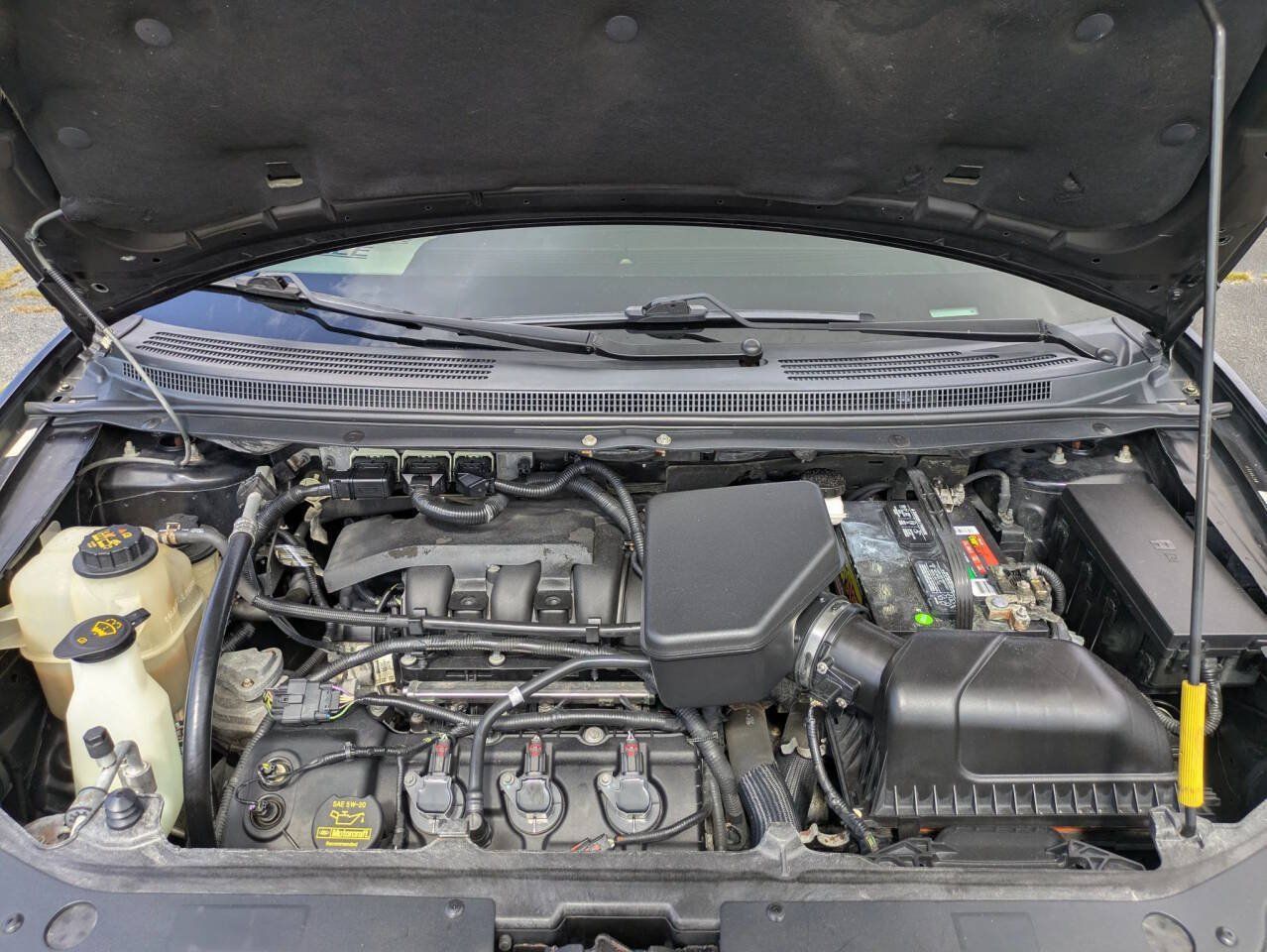 Used 2012 Lincoln MKX AWD image 18