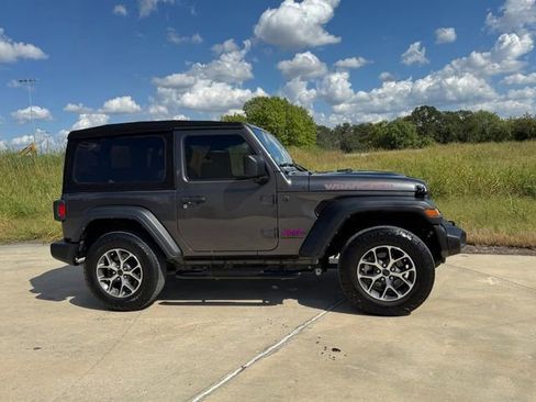 Used 2024 Jeep Wrangler Sport S image 17