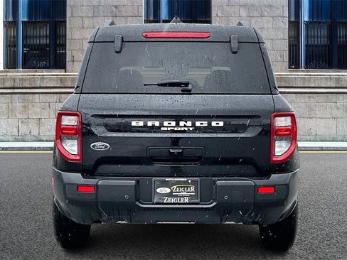 Certified 2025 Ford Bronco Sport Outer Banks w/ Outer Banks Tech Package+ image 4