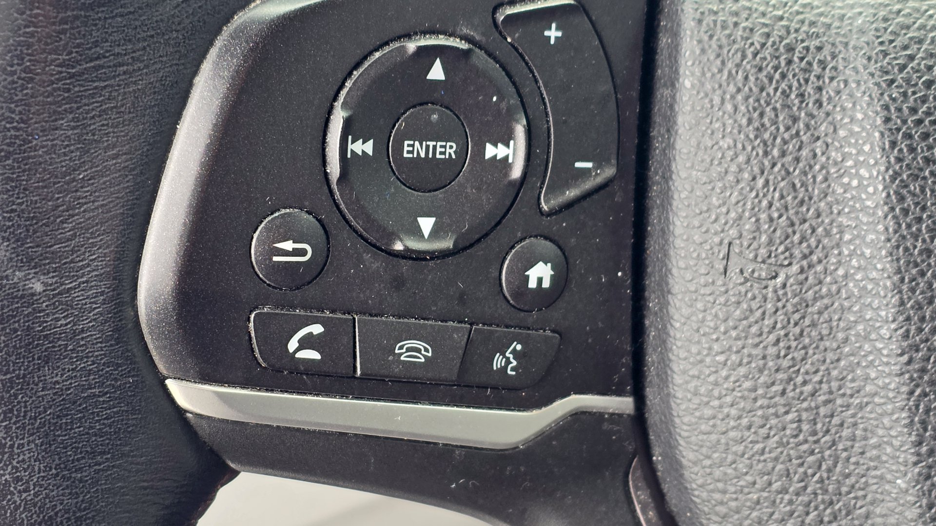 Used 2019 Honda Pilot EX-L image 17