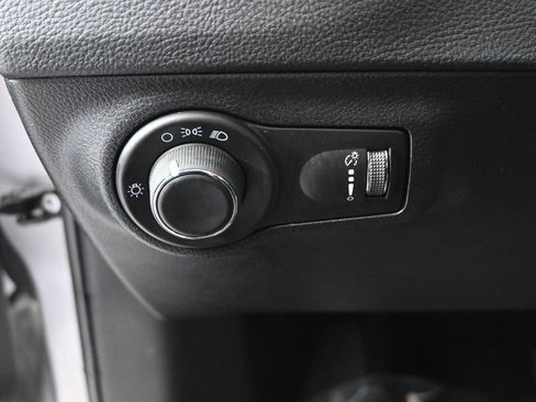 Used 2021 Jeep Compass Sport w/ Cold Weather Group image 23