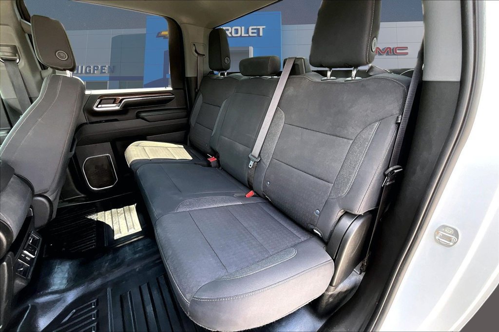 Used 2024 Chevrolet Silverado 2500 LT w/ Convenience Package AWD/4WD image 25